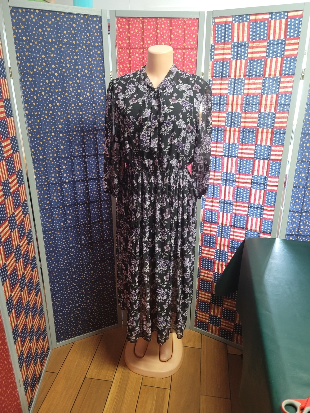 eva mendes for New York & Company Black Maxi Dress with Lavender Floral Print